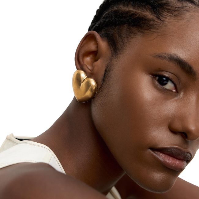 Жіночі золоті сережки Parfois артикул 238642 _GD FW2025 Фото ракурс 3 - Жіночі золоті сережки Parfois артикул 238642 _GD FW2025