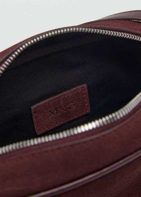 Фото ракурс 4 - Жіноча бордова сумка Mango артикул 17004447 78 1 season