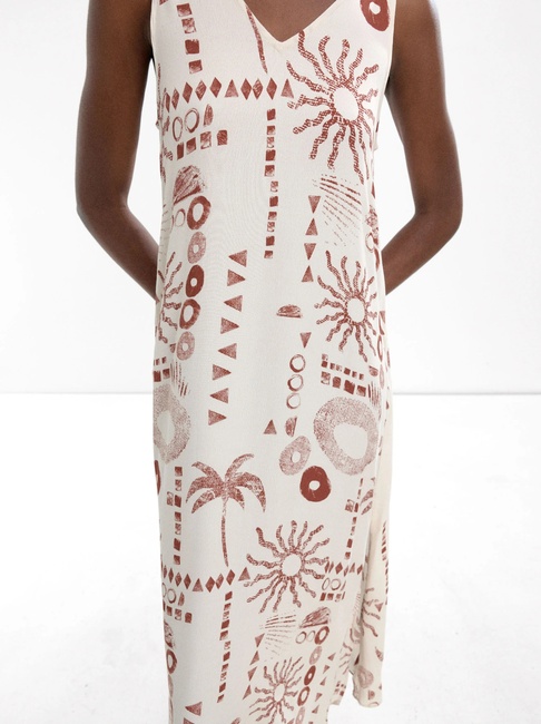 Женское белое платье Parfois артикул 234648 _WT FW2025 Фото ракурс 5 - Женское белое платье Parfois артикул 234648 _WT FW2025