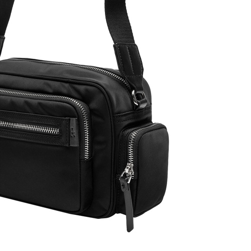 Фото ракурс 2 - Жіноча чорна сумка Parfois артикул 238274 _BK FW2025