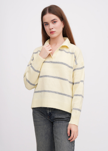 Фото ракурс 1 - Жіночий жовтий светр EQUILIBRI артикул BW342001 001 Yellow FW2025