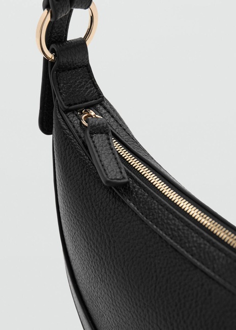 Фото ракурс 5 - Жіноча чорна сумка Mango артикул 27071217 99 2 season