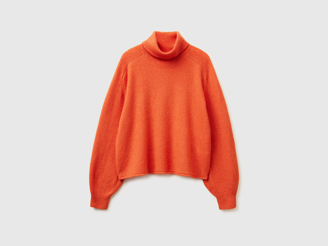 Фото ракурс 6 - Жіночий помаранчевий светр Benetton артикул 11CZD204F 0J2 25I