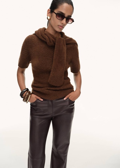 Жіночі коричневі брюки Mango артикул 17045975 32 1 season Фото ракурс 4 - Жіночі коричневі брюки Mango артикул 17045975 32 1 season