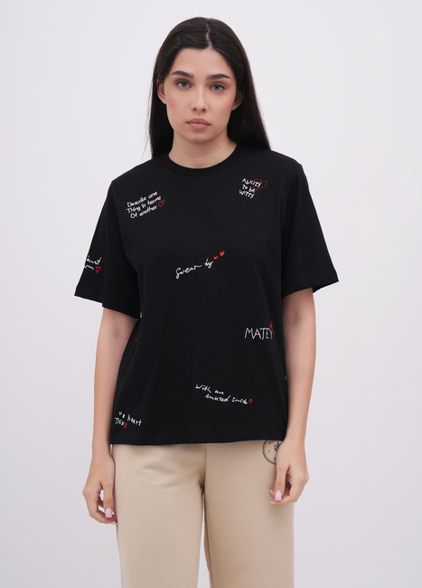 Жіноча чорна футболка EQUILIBRI артикул W213 093 000 Black FW2025 Фото ракурс 1 - Жіноча чорна футболка EQUILIBRI артикул W213 093 000 Black FW2025