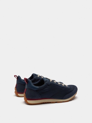 Фото ракурс 2 - Жіночі сині кросівки Parfois артикул 239312 _NV FW2025