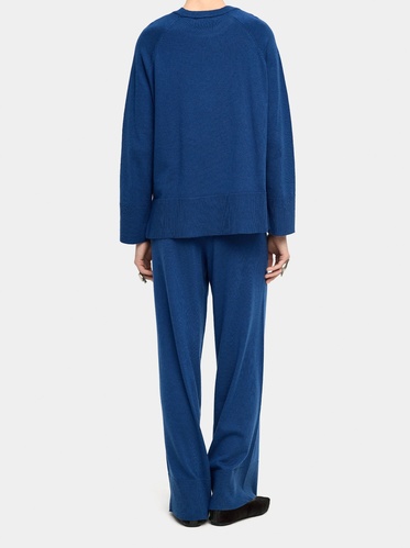 Фото ракурс 2 - Жіночий синій светр Parfois артикул 227690 _BL FW2025