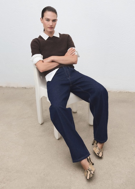 Жіночі сині джинси Mango артикул 17035832 TS 1 season Фото ракурс 5 - Жіночі сині джинси Mango артикул 17035832 TS 1 season