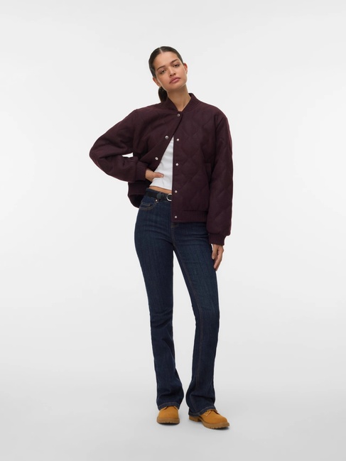Фото ракурс 1 - Жіноча бордова куртка Vero Moda артикул 10315192 Winetasting FW2025