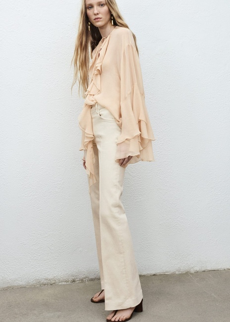 Фото ракурс 3 - Жіночі молочні джинси Mango артикул 17084090 05 1 season