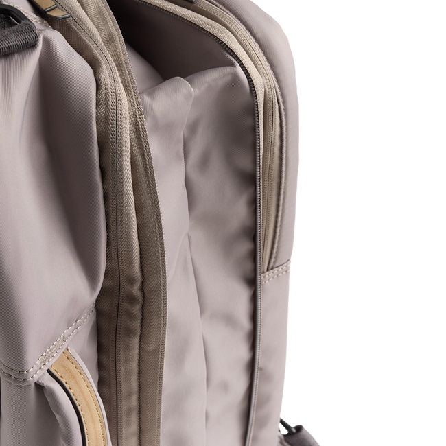 Фото ракурс 4 - Жіночий коричневий рюкзак Parfois артикул 227848 _TU SS2025