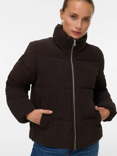 Фото ракурс 1 - Жіноча коричнева куртка Vero Moda артикул 10331995 Chocolate Torte FW2025