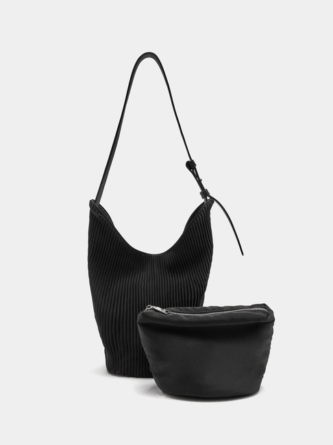 Фото ракурс 2 - Женская черная сумка Parfois артикул 241290 _BK FW2025