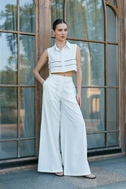 Женский молочный топ EQUILIBRI артикул BW491009 100 MILK SS2025 Фото ракурс 4 - Женский молочный топ EQUILIBRI артикул BW491009 100 MILK SS2025