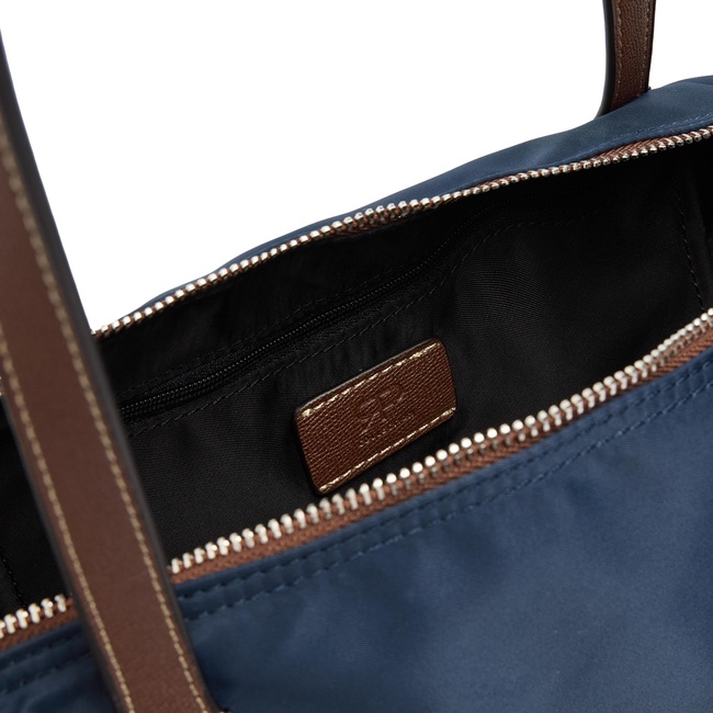 Женская синяя сумка Parfois артикул 240702 _NV FW2025 Фото ракурс 4 - Женская синяя сумка Parfois артикул 240702 _NV FW2025