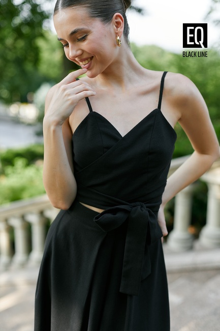 Фото ракурс 1 - Жіночий чорний топ EQUILIBRI артикул BW491008 100 Black SS2025