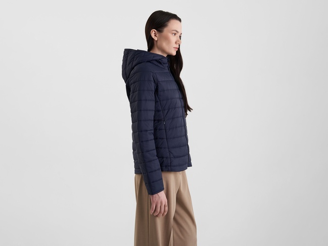 Женская синяя куртка Benetton артикул 2TWDDN07O 016 25P Фото ракурс 6 - Женская синяя куртка Benetton артикул 2TWDDN07O 016 25P