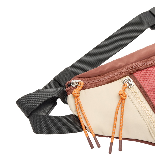 Женская разноцветная сумка Parfois артикул 236791 _HM FW2025 Фото ракурс 3 - Женская разноцветная сумка Parfois артикул 236791 _HM FW2025