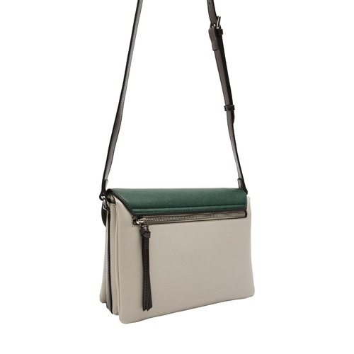 Фото ракурс 2 - Жіноча зелена сумка Parfois артикул 241305 _KK FW2025