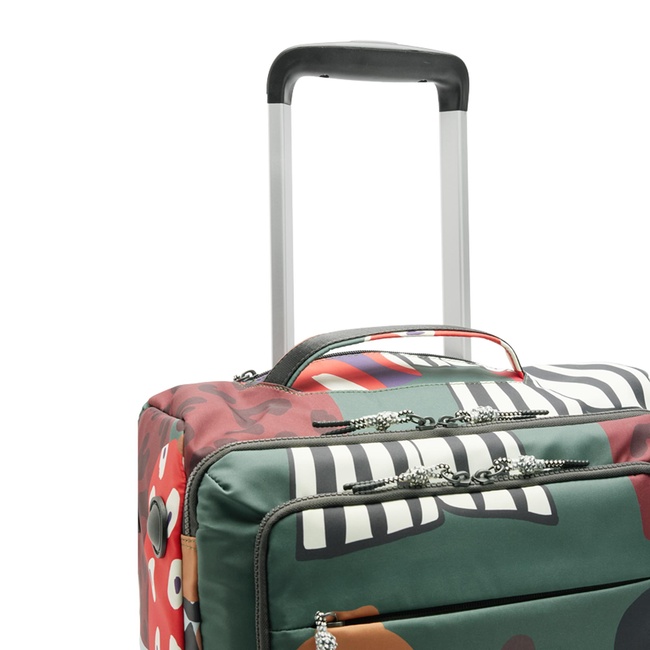 Фото ракурс 4 - Женский разноцветный чемодан Parfois артикул 241832 _DM FW2025