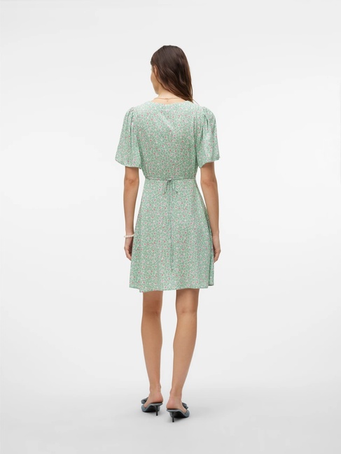 Фото ракурс 2 - Женское зелёное платье Vero Moda артикул 10292845 Silt Green SS2024