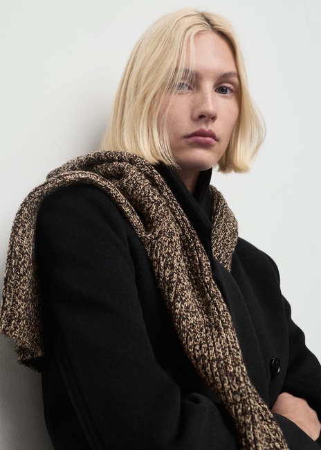 Фото ракурс 4 - Женское черное пальто Mango артикул 17087767 99 1 season