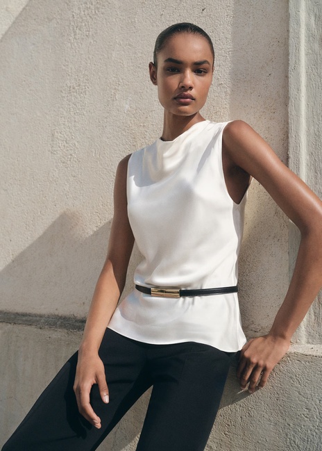 Жіноча молочна блузка Mango артикул 17064092 05 1 season Фото ракурс 1 - Жіноча молочна блузка Mango артикул 17064092 05 1 season