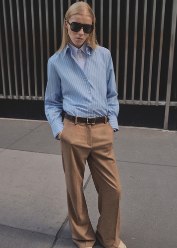 Фото ракурс 2 - Жіноча блакитна сорочка Mango артикул 87060599 52 1 season