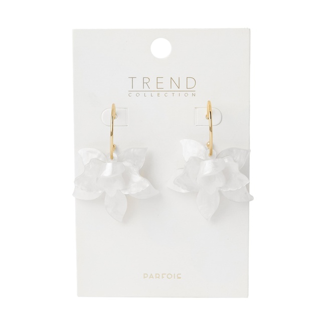 Женские белые серьги Parfois артикул 195269 _WT FW2025 Фото ракурс 4 - Женские белые серьги Parfois артикул 195269 _WT FW2025
