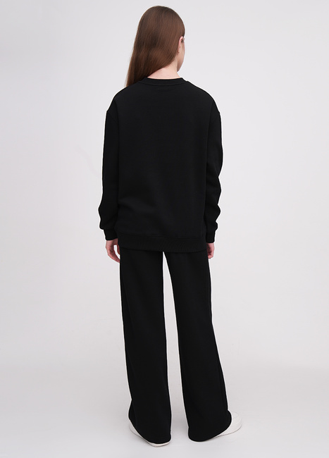 Фото ракурс 4 - Женский черный свитшот EQUILIBRI артикул W291 052 100 Black FW2025