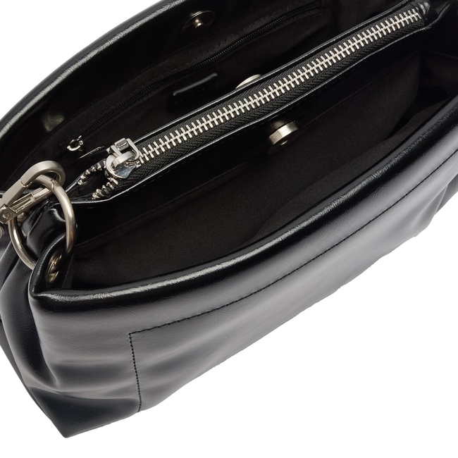 Женская черная сумка Parfois артикул 234025 _BK FW2025 Фото ракурс 4 - Женская черная сумка Parfois артикул 234025 _BK FW2025