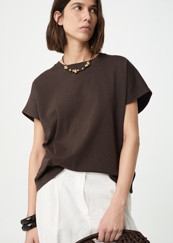Фото ракурс 1 - Жіноча коричнева футболка Mango артикул 17971283 30 1 season