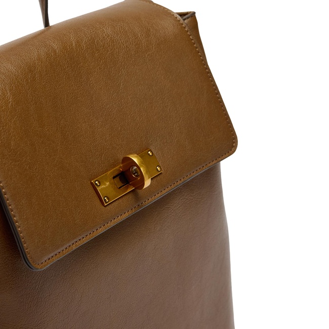 Фото ракурс 3 - Женский коричневый рюкзак Parfois артикул 241567 _CA SS2026