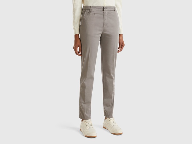 Фото ракурс 1 - Жіночі бежеві штани Benetton артикул 4GD7DF061 87D 25A