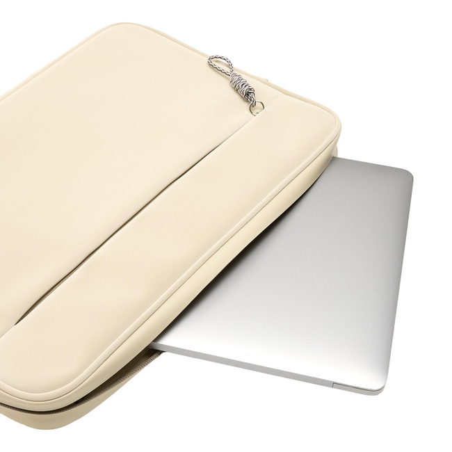 Фото ракурс 4 - Женский бежевый чехол Parfois артикул 231253 _BG SS2025