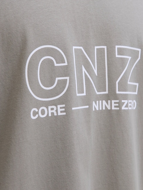 Фото ракурс 7 - Мужская серая футболка Jack & Jones артикул 12286300 Gray Flannel FW2025