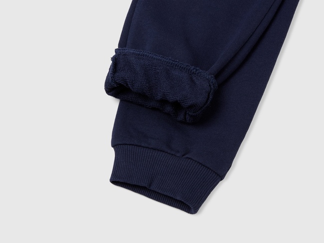 Сині штани для дівчаток Benetton артикул 3J68CF02H.G 252 25A Фото ракурс 3 - Сині штани для дівчаток Benetton артикул 3J68CF02H.G 252 25A