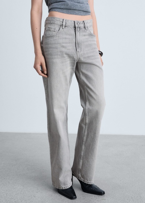Женские серые джинсы Mango артикул 87093293 TG 8 season Фото ракурс 1 - Женские серые джинсы Mango артикул 87093293 TG 8 season
