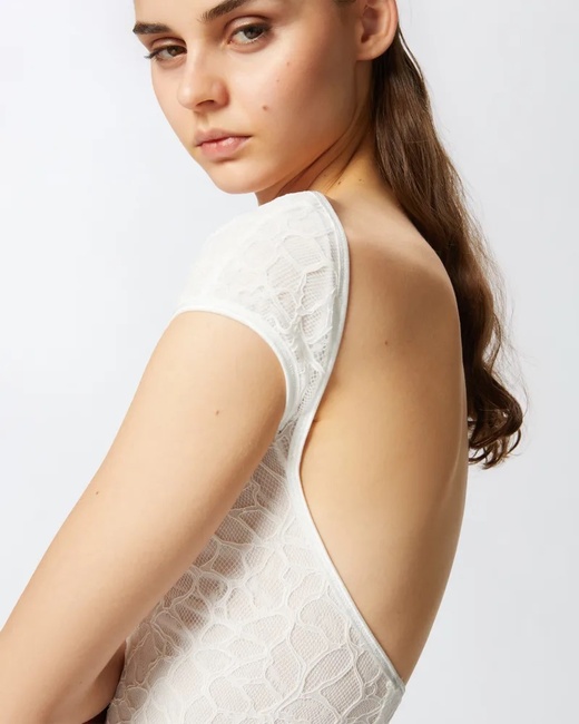 Женский молочный топ Pinko артикул 105228-A2M5 Z14 SS2025 Фото ракурс 3 - Женский молочный топ Pinko артикул 105228-A2M5 Z14 SS2025