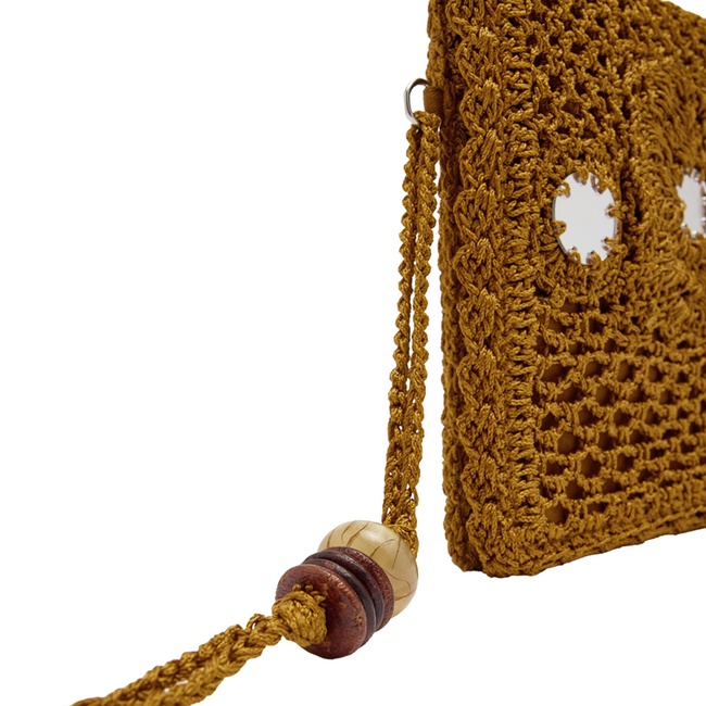 Женская желтая сумка Parfois артикул 233043 _MD FW2025 Фото ракурс 3 - Женская желтая сумка Parfois артикул 233043 _MD FW2025