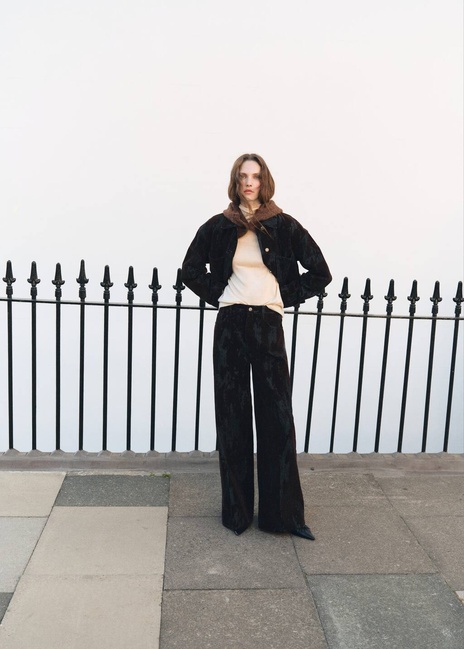 Фото ракурс 3 - Женские коричневые джинсы Mango артикул 17027774 32 1 season