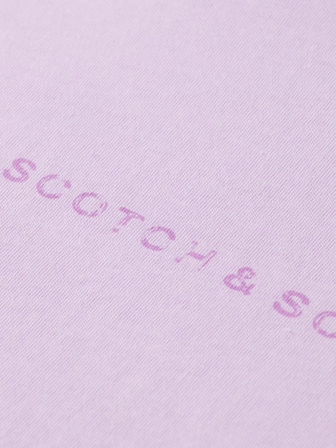 Женская розовая футболка SCOTCH & SODA артикул 179618 U647 SS2025 Фото ракурс 3 - Женская розовая футболка SCOTCH & SODA артикул 179618 U647 SS2025