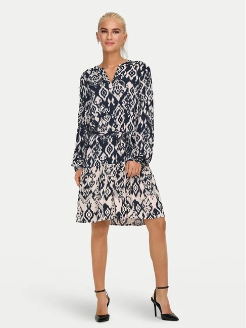 Женское черное платье Only артикул 15344999 PHANTOM SS2025 Фото ракурс 3 - Женское черное платье Only артикул 15344999 PHANTOM SS2025