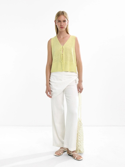 Жіночий зелений жилет Parfois артикул 231115 _LM FW2025 Фото ракурс 4 - Жіночий зелений жилет Parfois артикул 231115 _LM FW2025