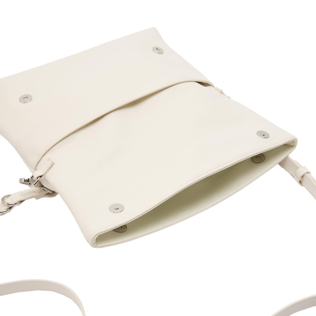 Жіноча біла сумка Parfois артикул 236790 _WT FW2025 Фото ракурс 4 - Жіноча біла сумка Parfois артикул 236790 _WT FW2025