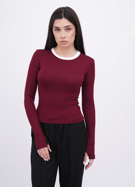 Жіночий бордовий лонгслів EQUILIBRI артикул W215 027 000 bordo FW2025 Фото ракурс 1 - Жіночий бордовий лонгслів EQUILIBRI артикул W215 027 000 bordo FW2025