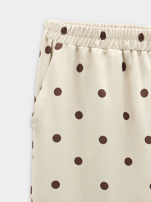 Женские молочные штаны Parfois артикул 240783 _BM FW2025 Фото ракурс 5 - Женские молочные штаны Parfois артикул 240783 _BM FW2025