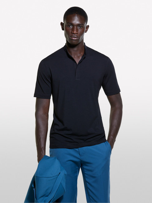 Чоловіча чорна футболка Benetton артикул 3ZDES103Z 100 24A Фото ракурс 1 - Чоловіча чорна футболка Benetton артикул 3ZDES103Z 100 24A