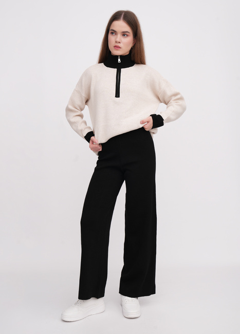 Женские черные штаны EQUILIBRI артикул W391 015 201 Black FW2025 Фото ракурс 3 - Женские черные штаны EQUILIBRI артикул W391 015 201 Black FW2025