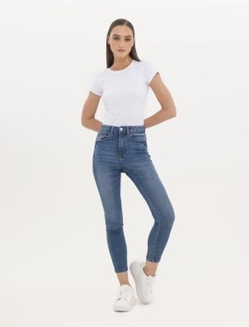 Фото ракурс 4 - Женские синие джинсы Piazza Italia  артикул 06770 Denim SS2024